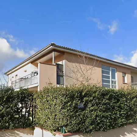 Moderne Et équipé Apartamento